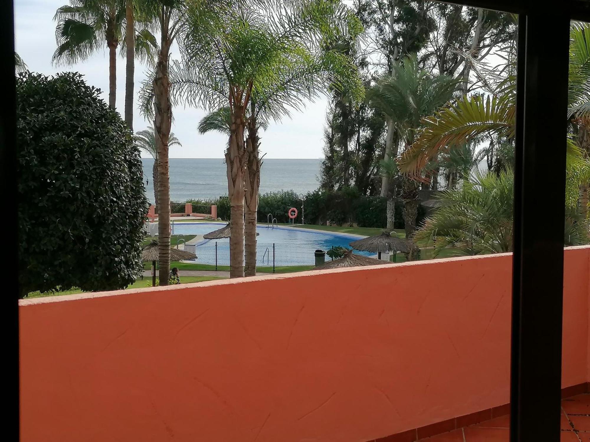 Cn-340 Suites Estepona Rum bild