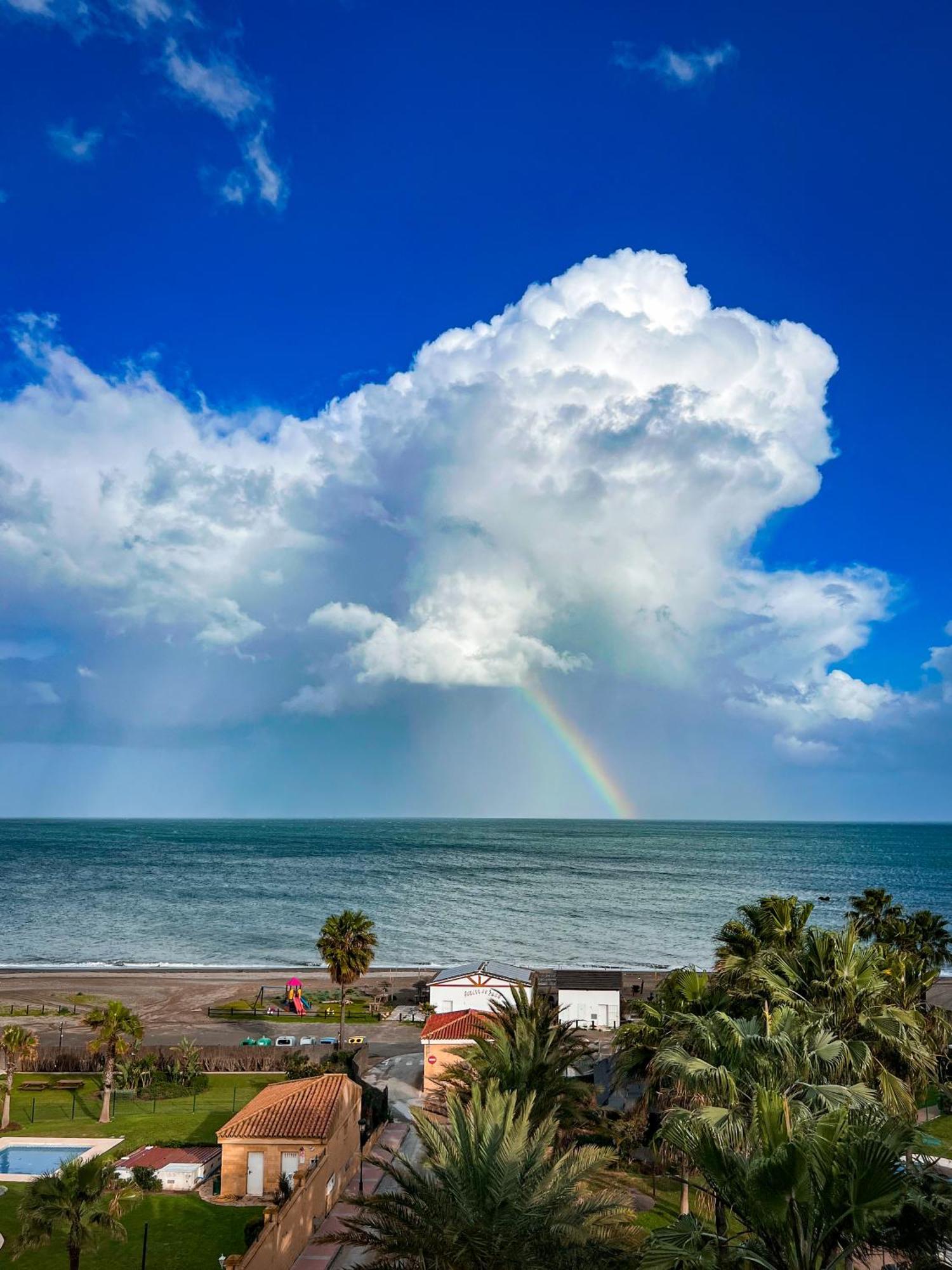 Cn-340 Suites Estepona Exteriör bild