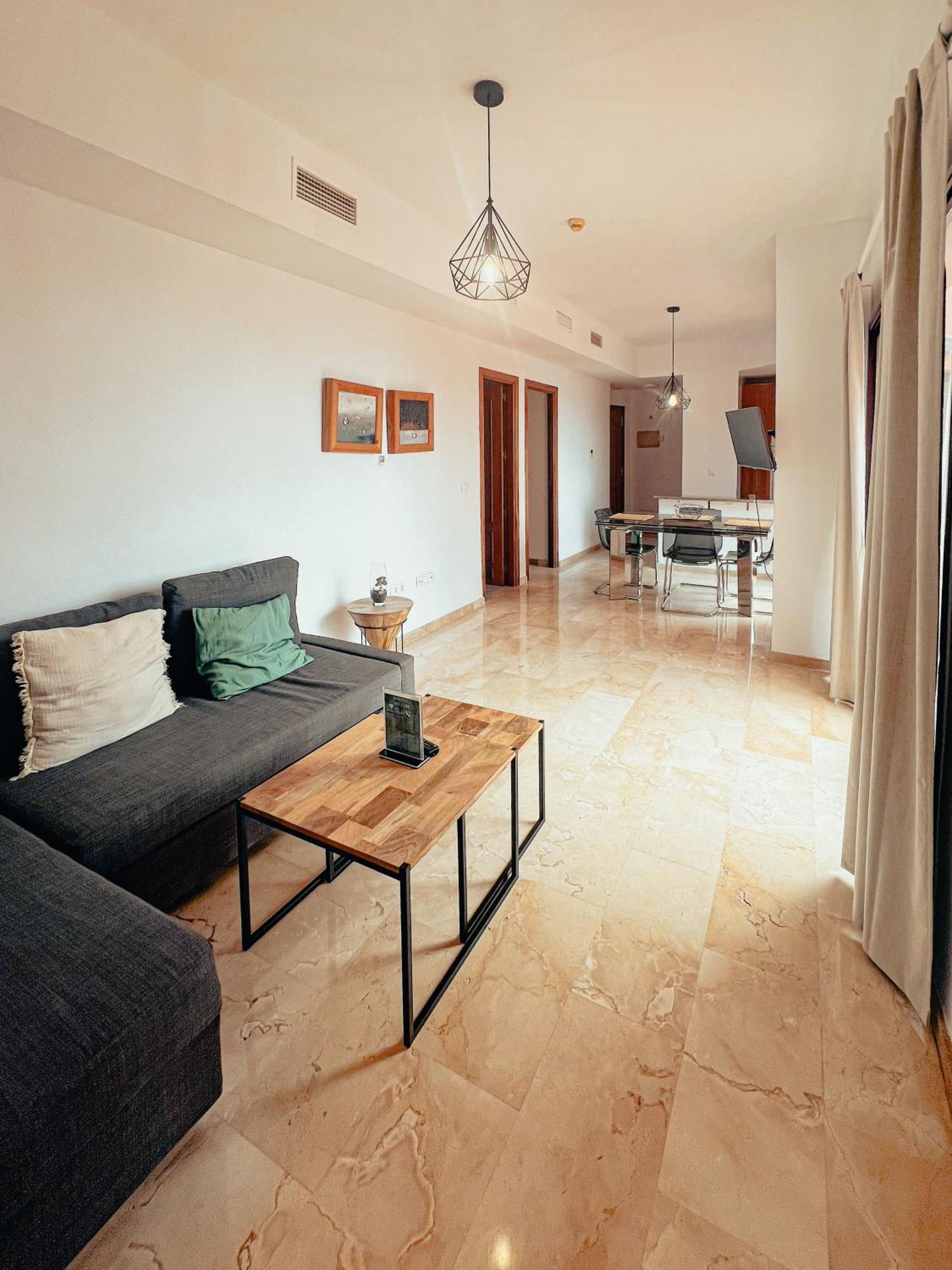 Cn-340 Suites Estepona Exteriör bild